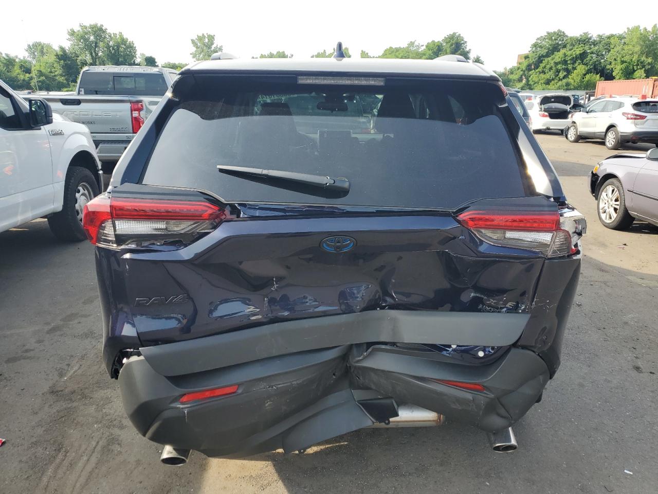 2024 TOYOTA RAV4 XLE VIN:4T3RWRFV5RU113805