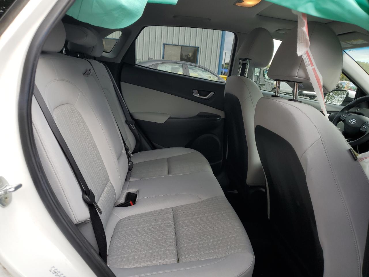 2022 HYUNDAI KONA SEL VIN:KM8K3CAB1NU814610