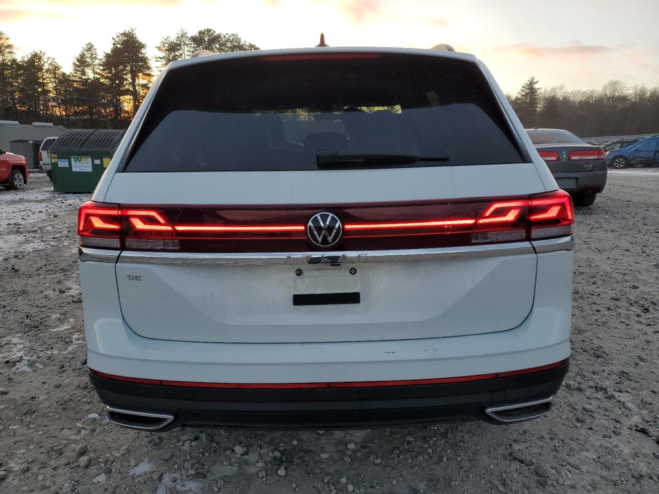 2024 VOLKSWAGEN ATLAS SE VIN:1V2DR2CA3RC535759
