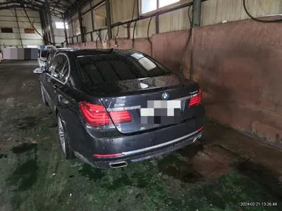 2015 BMW 740 WBAYB0100FD599296 VIN:WBAYB0100FD599296