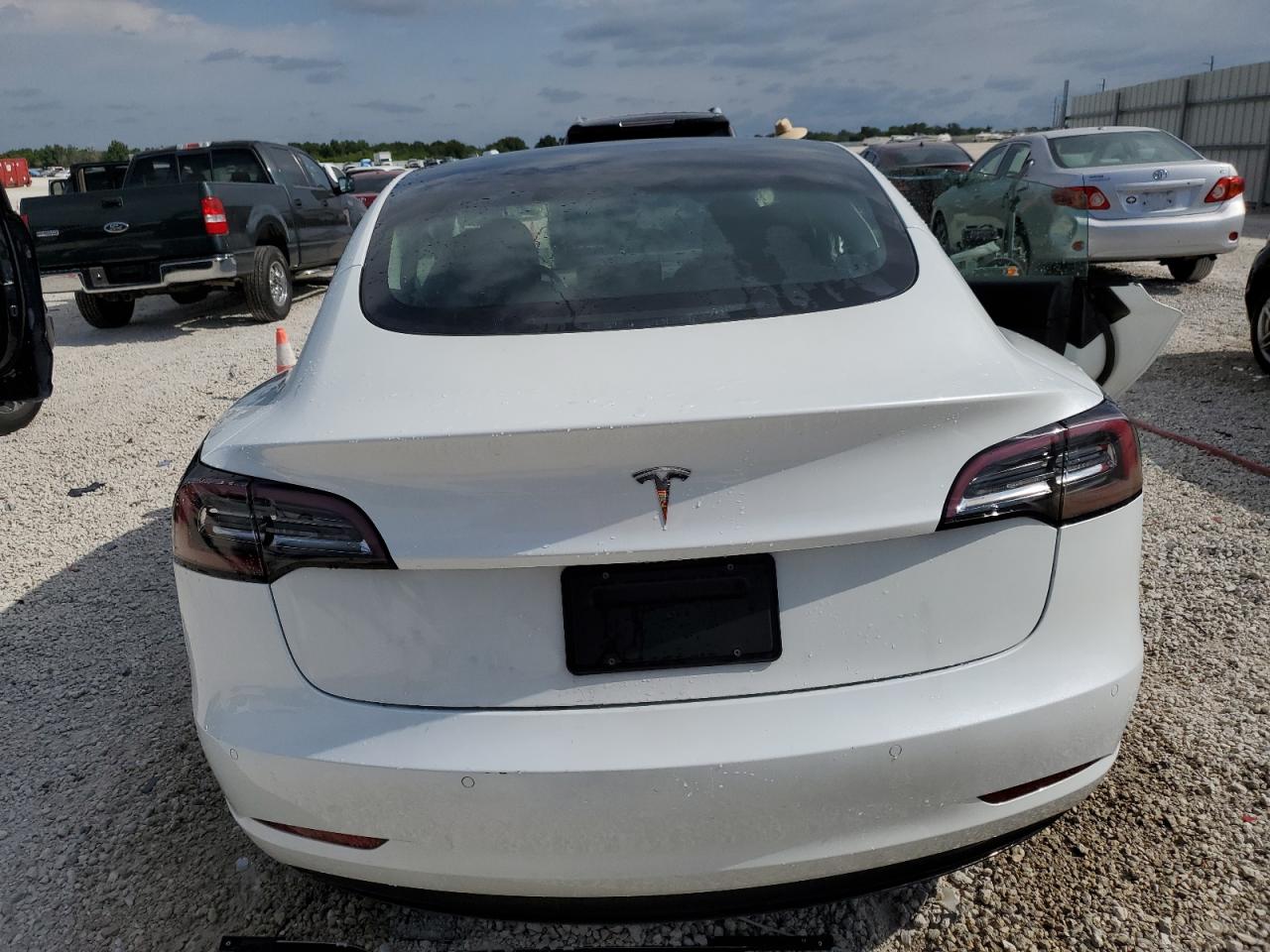 2022 TESLA MODEL 3  VIN:5YJ3E1EA5NF285938