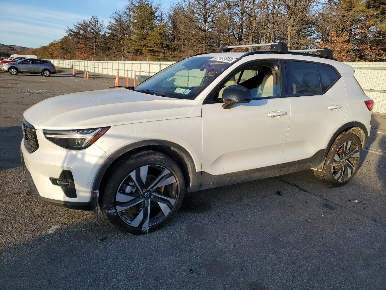 2024 VOLVO XC40 ULTIMATE VIN:YV4L12UM0R2340606