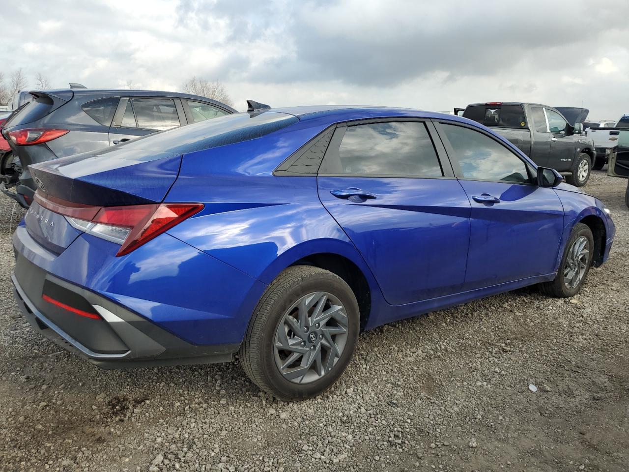 2024 HYUNDAI ELANTRA SEL VIN:KMHLM4DG4RU808207