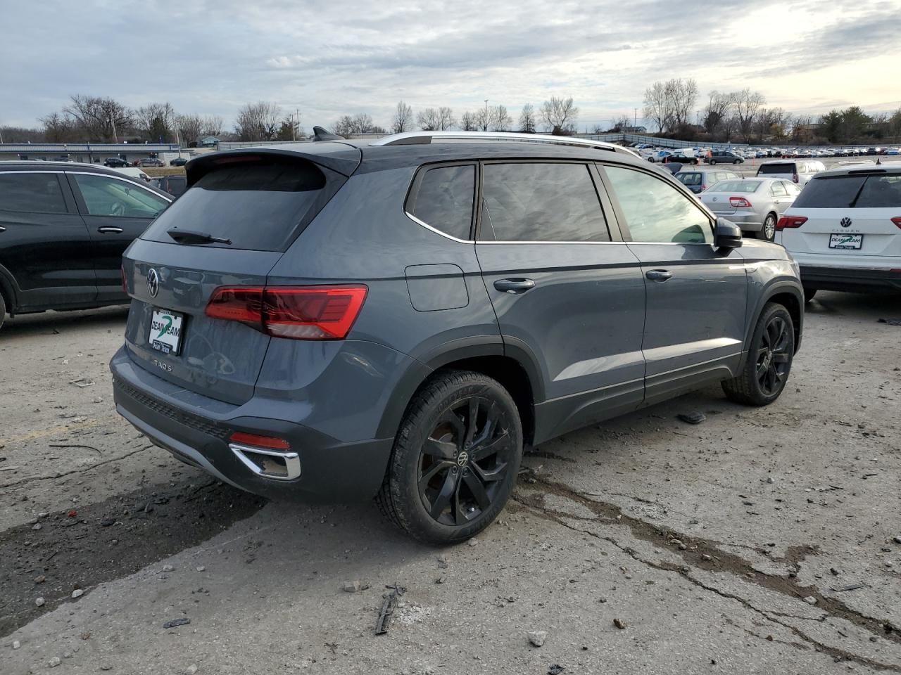 2024 VOLKSWAGEN TAOS SE VIN:3VVEX7B28RM096674