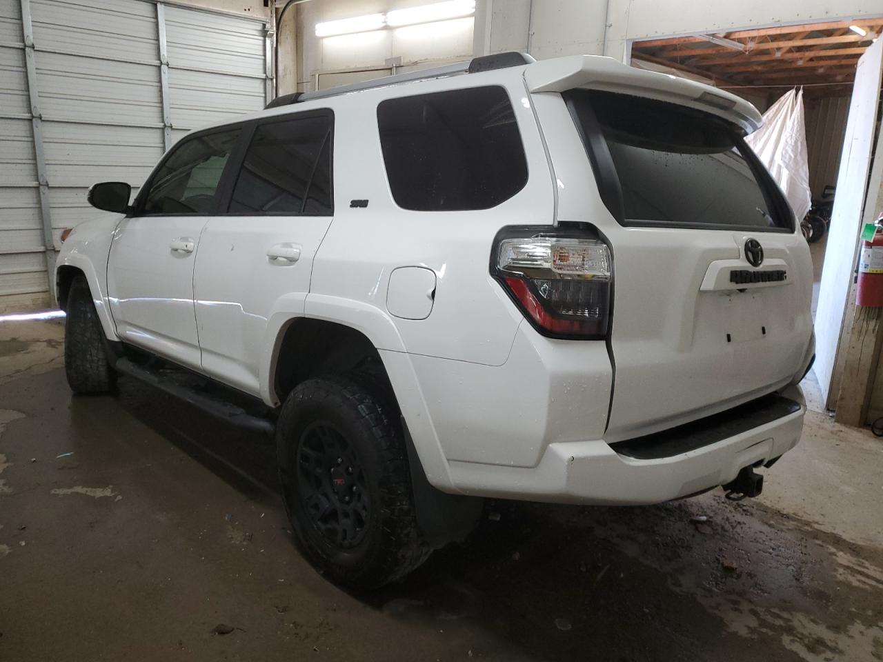 2023 TOYOTA 4RUNNER SE VIN:JTENU5JR8P6105294