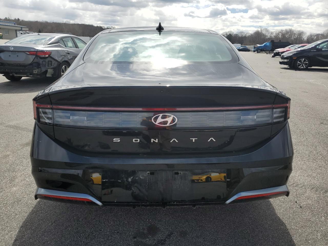 2024 HYUNDAI SONATA SEL VIN:KMHL14JA1RA350345