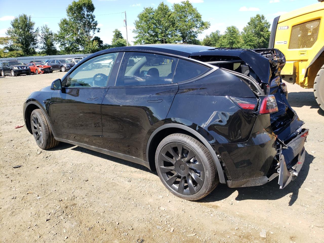 2024 TESLA MODEL Y  VIN:7SAYGDED4RF091972