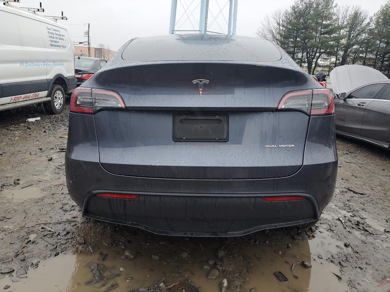 2023 TESLA MODEL Y  VIN:7SAYGDEEXPF618788