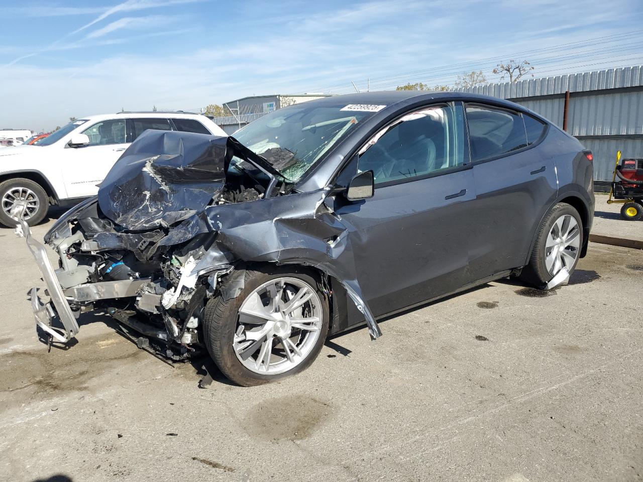 2023 TESLA MODEL Y  VIN:7SAYGDEE3PA211165