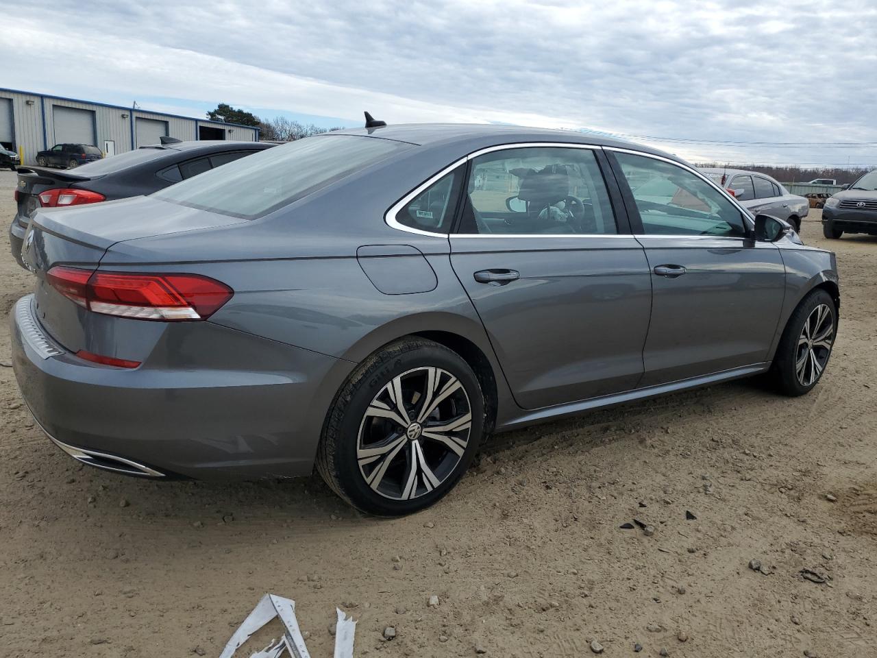 2022 VOLKSWAGEN PASSAT SE VIN:1VWSA7A34NC006023