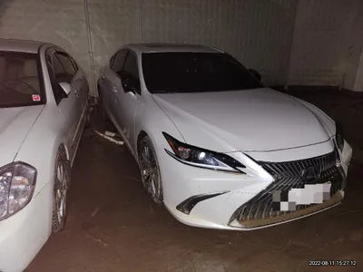 2018 Lexus ES 300 VIN: