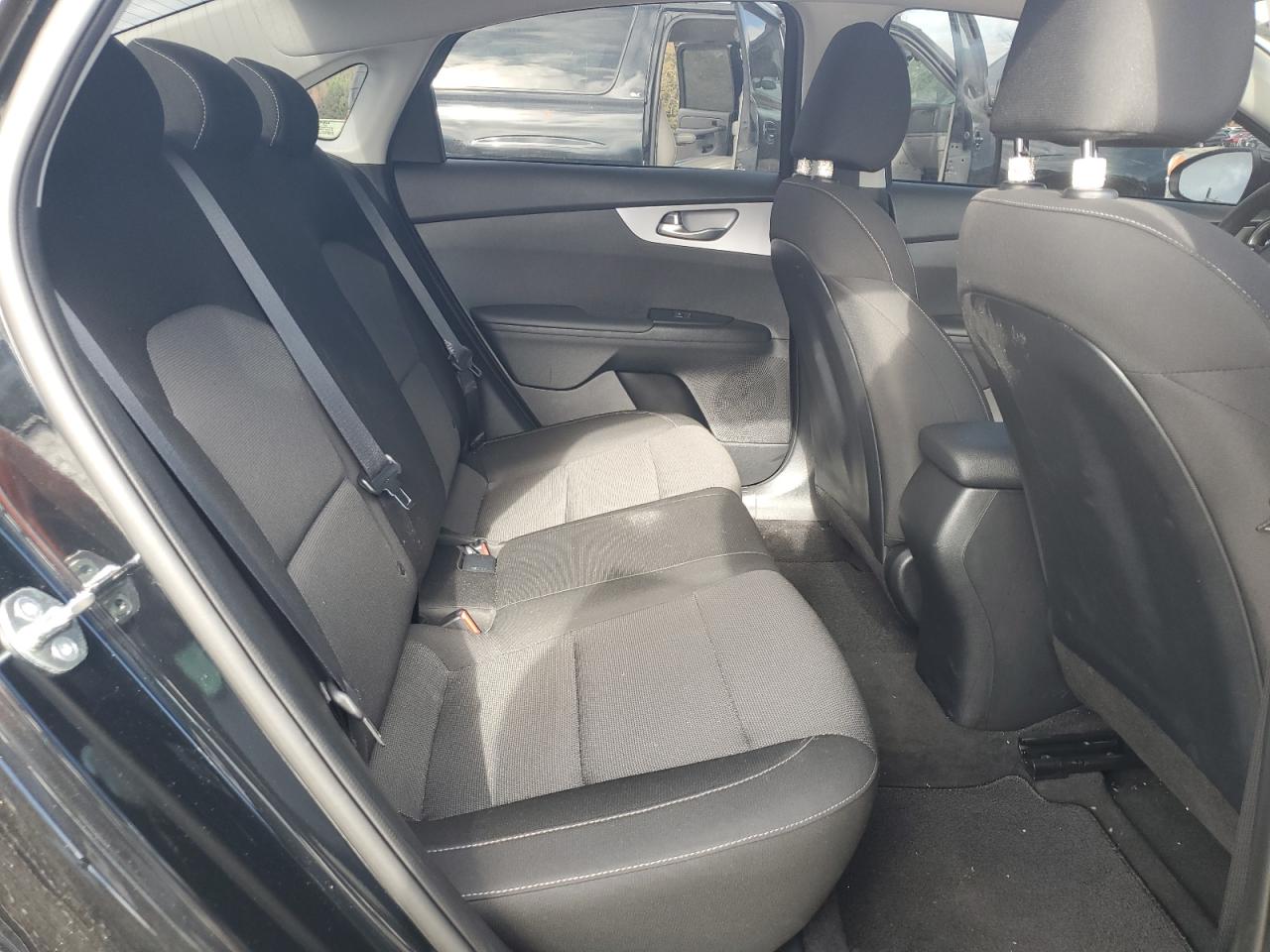 2023 KIA FORTE LX VIN:3KPF24AD8PE684553
