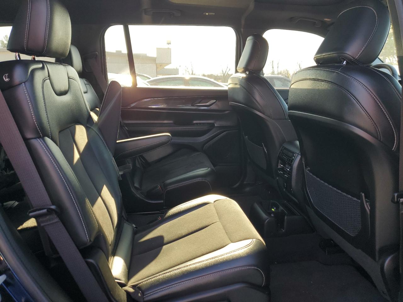2023 JEEP GRAND CHEROKEE L LAREDO VIN:1C4RJKAG7P8738501