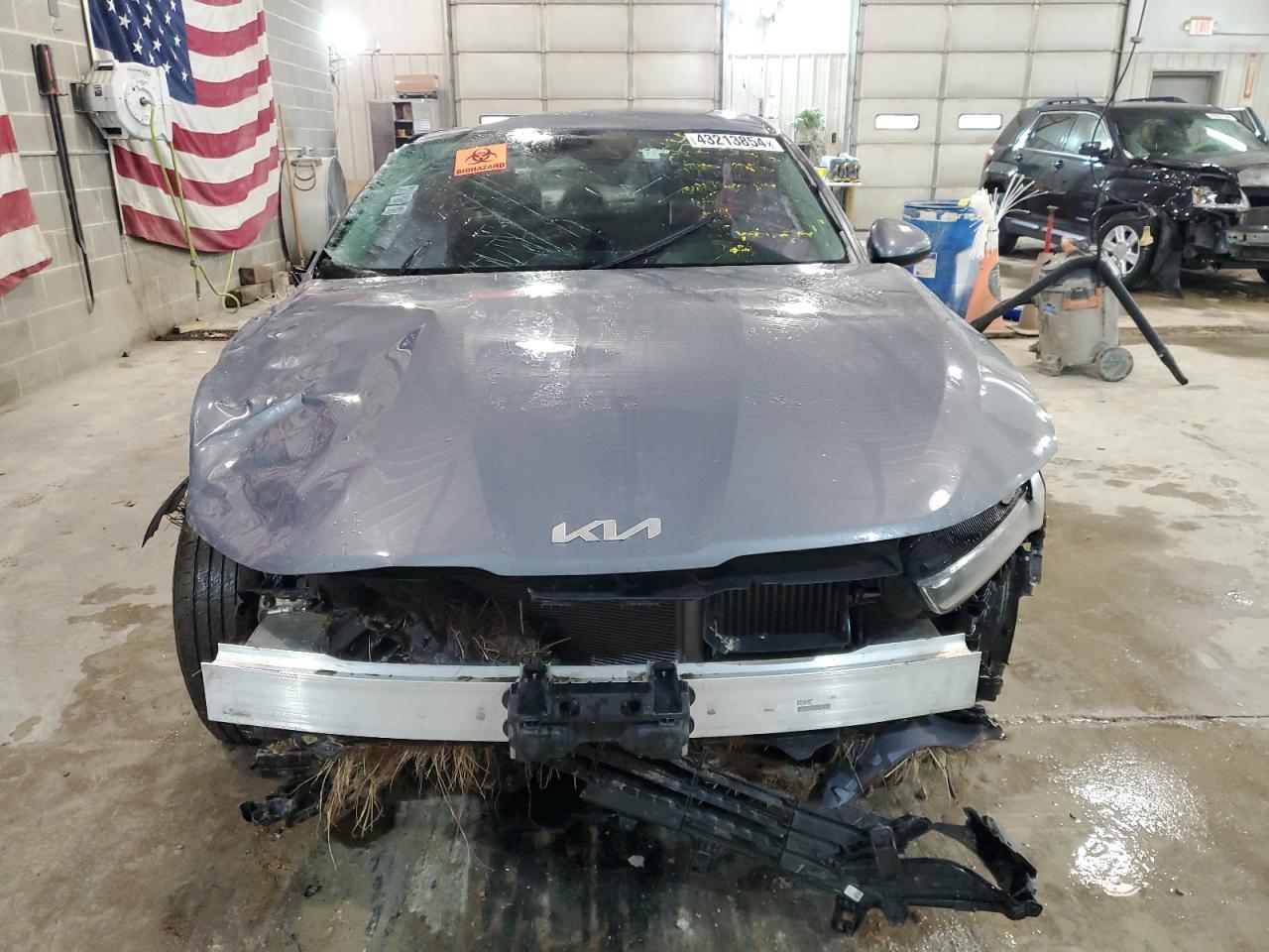 2022 KIA K5 LXS VIN:5XXG14J22NG086842