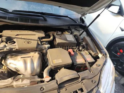 2016 Toyota Camry VIN: