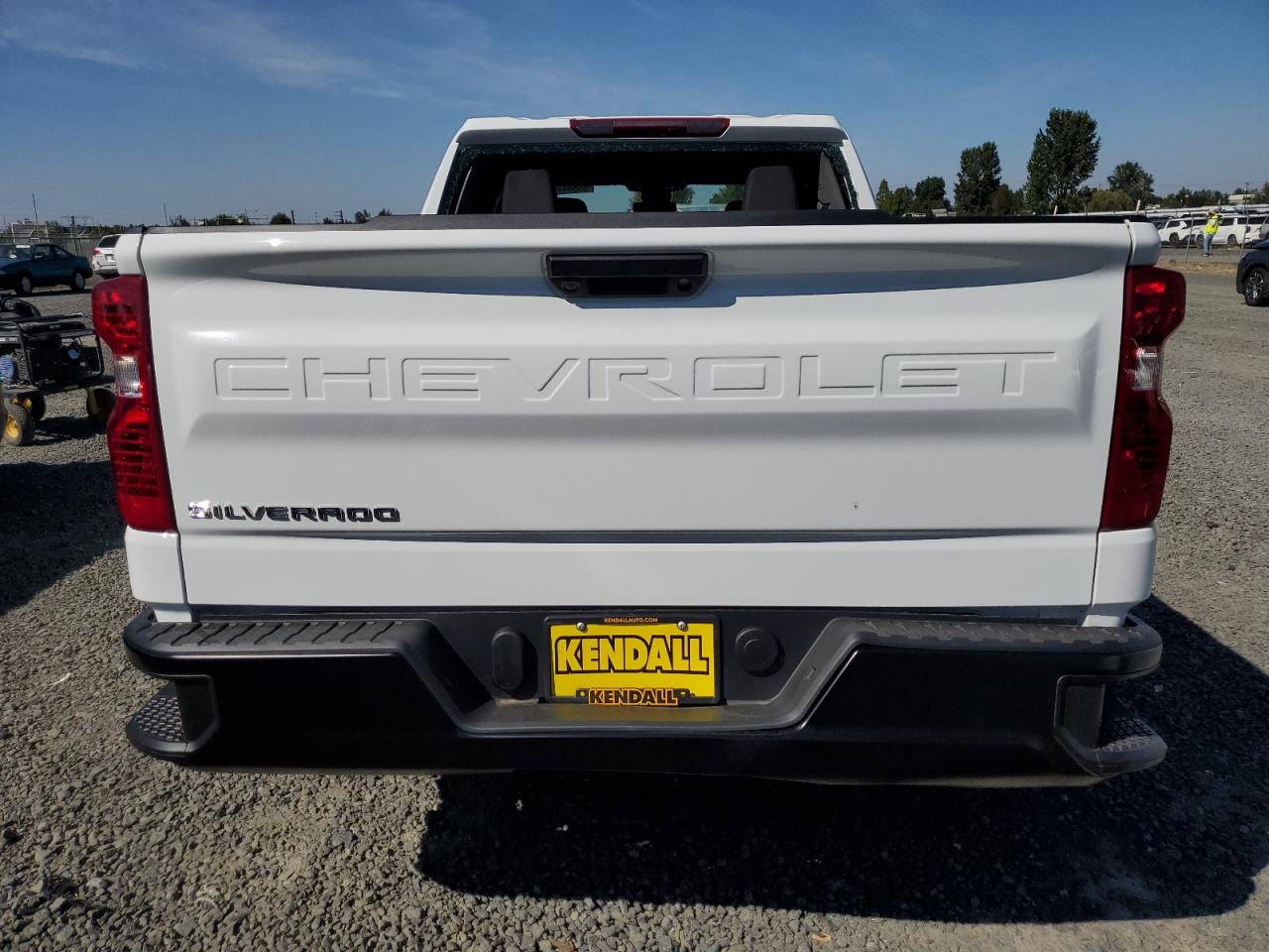 2024 CHEVROLET SILVERADO K1500 VIN:1GCPDAEK5RZ374745