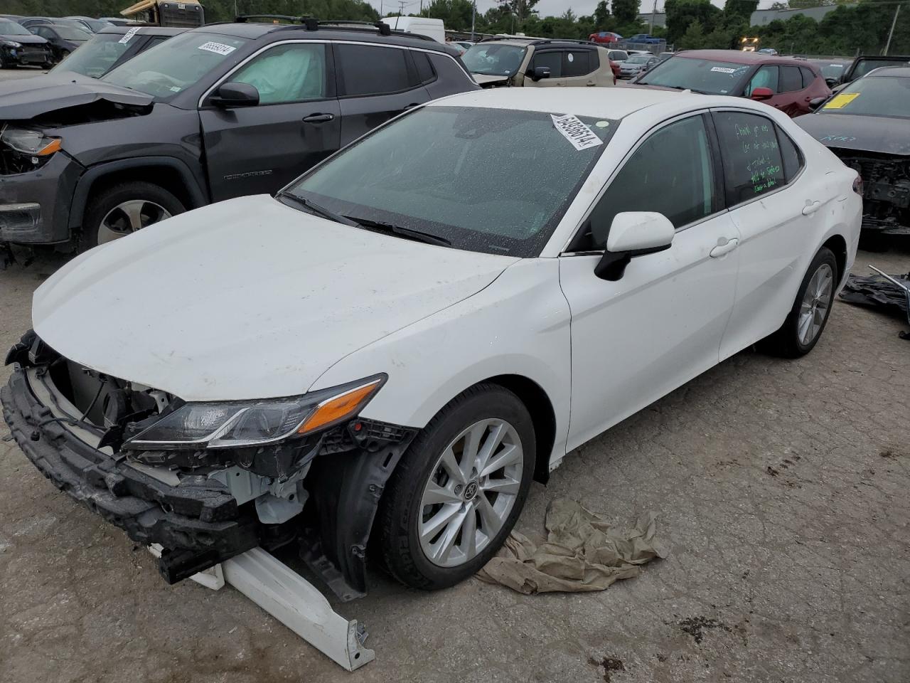 2022 TOYOTA CAMRY LE VIN:4T1C11AK7NU686906
