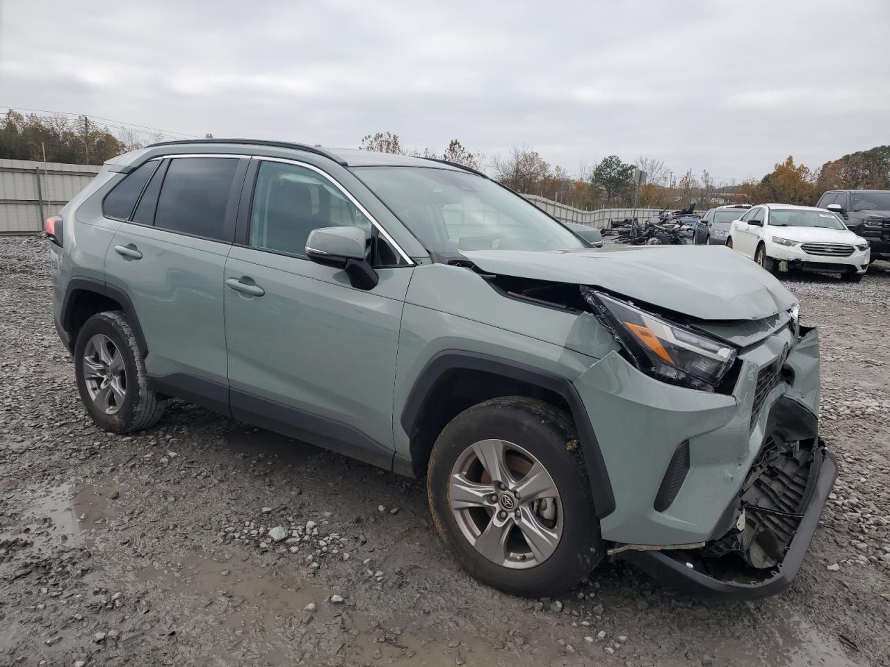 2022 TOYOTA RAV4 XLE VIN:2T3W1RFV1NW236111