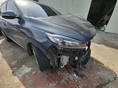 2018 Kia Sorento KNAPG81BDJA439364 VIN:KNAPG81BDJA439364