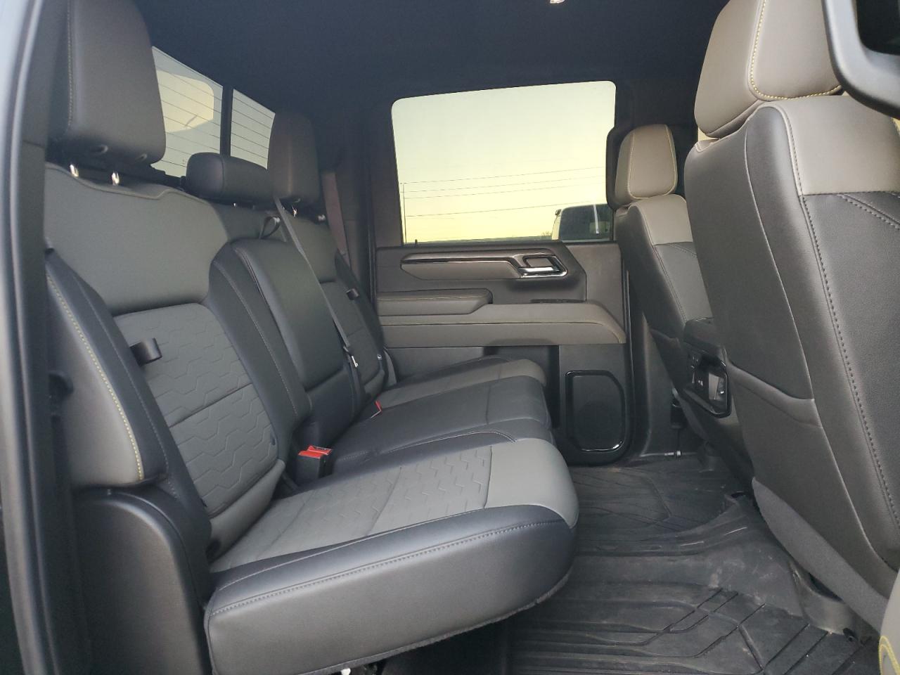 2024 CHEVROLET SILVERADO K2500 ZR2 VIN:1GC4YYEY9RF296296