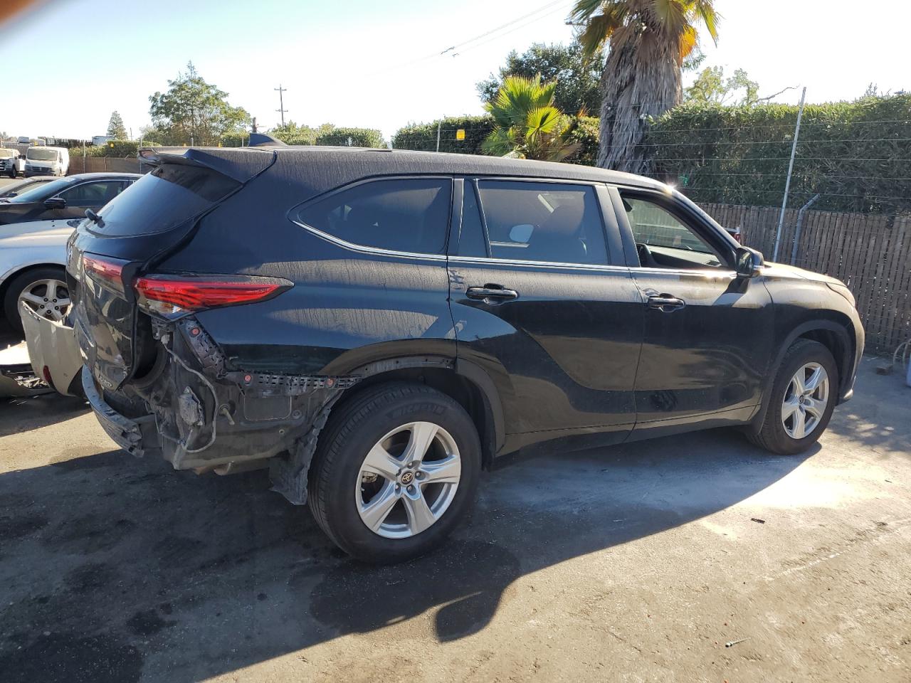 2023 TOYOTA HIGHLANDER L VIN:5TDKDRBH7PS039163