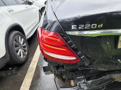 2018 Mercedes-Benz E 220 WDDZF0FB4JA378760 VIN:WDDZF0FB4JA378760