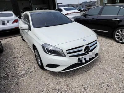 2015 Mercedes-Benz A 180 005KMWDDBF1CB3FJ3 VIN:005KMWDDBF1CB3FJ3