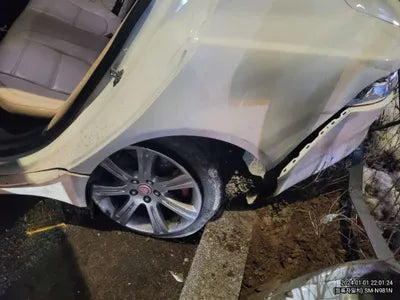 2018 Jaguar XE 502KMSAJAB4BX1JCP VIN:502KMSAJAB4BX1JCP