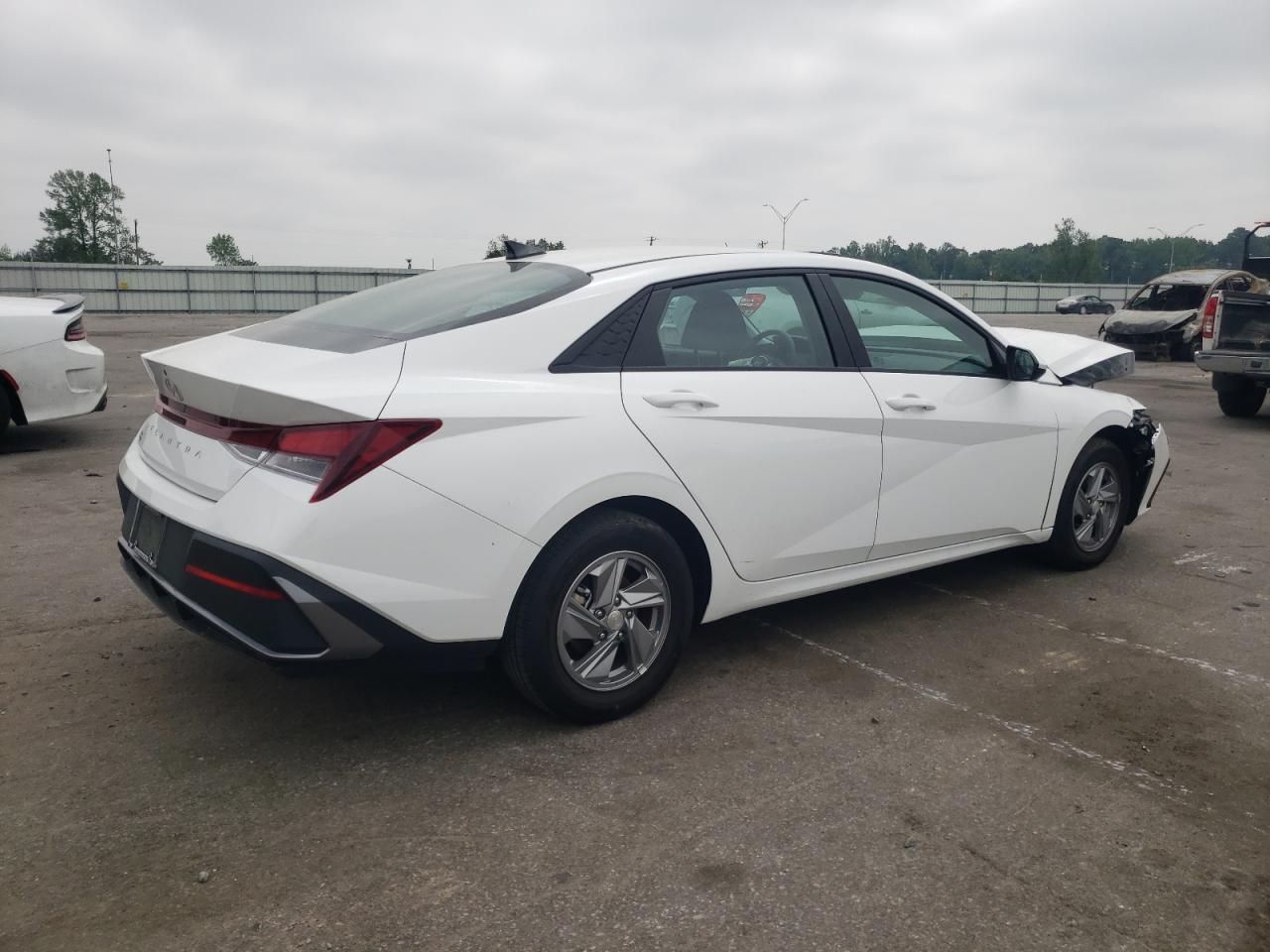 2024 HYUNDAI ELANTRA SE VIN:KMHLL4DG0RU640665