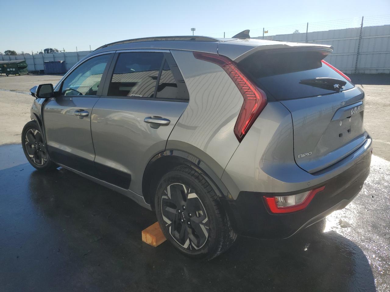 2023 KIA NIRO WIND VIN:KNDCR3L13P5033578