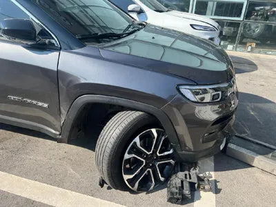 2022 Jeep Compass VIN: