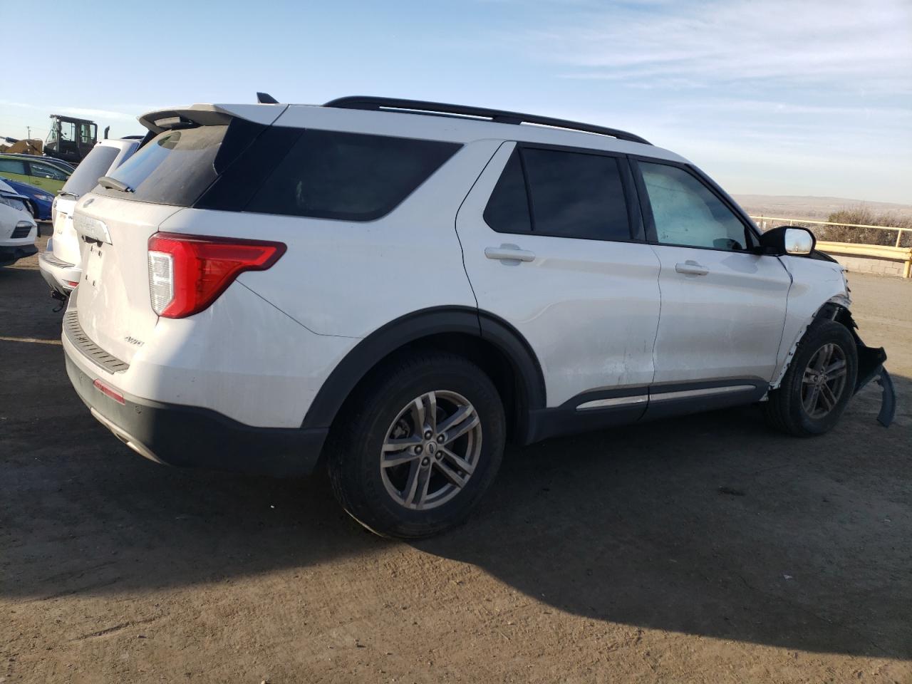 2022 FORD EXPLORER XLT VIN:1FMSK8DHXNGB18360