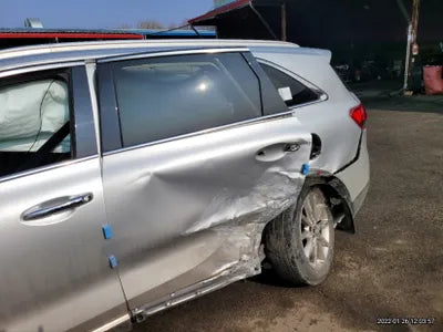 2017 Kia Sorento KNAPS81ABHA337650 VIN:KNAPS81ABHA337650