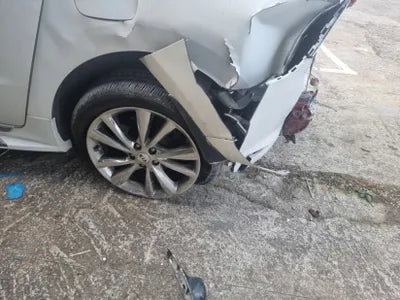 2018 Kia Carnival KNAME81ABKS533413 VIN:KNAME81ABKS533413