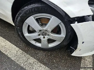 2018 Mercedes-Benz C 200 WDDWF4CB9JF615972 VIN:WDDWF4CB9JF615972