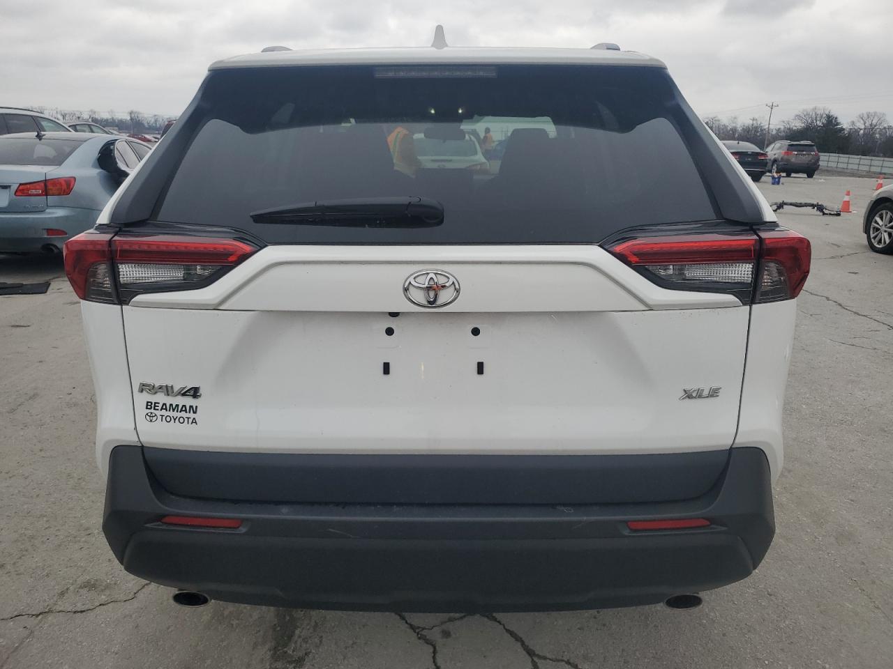 2022 TOYOTA RAV4 XLE VIN:2T3W1RFV3NC198494