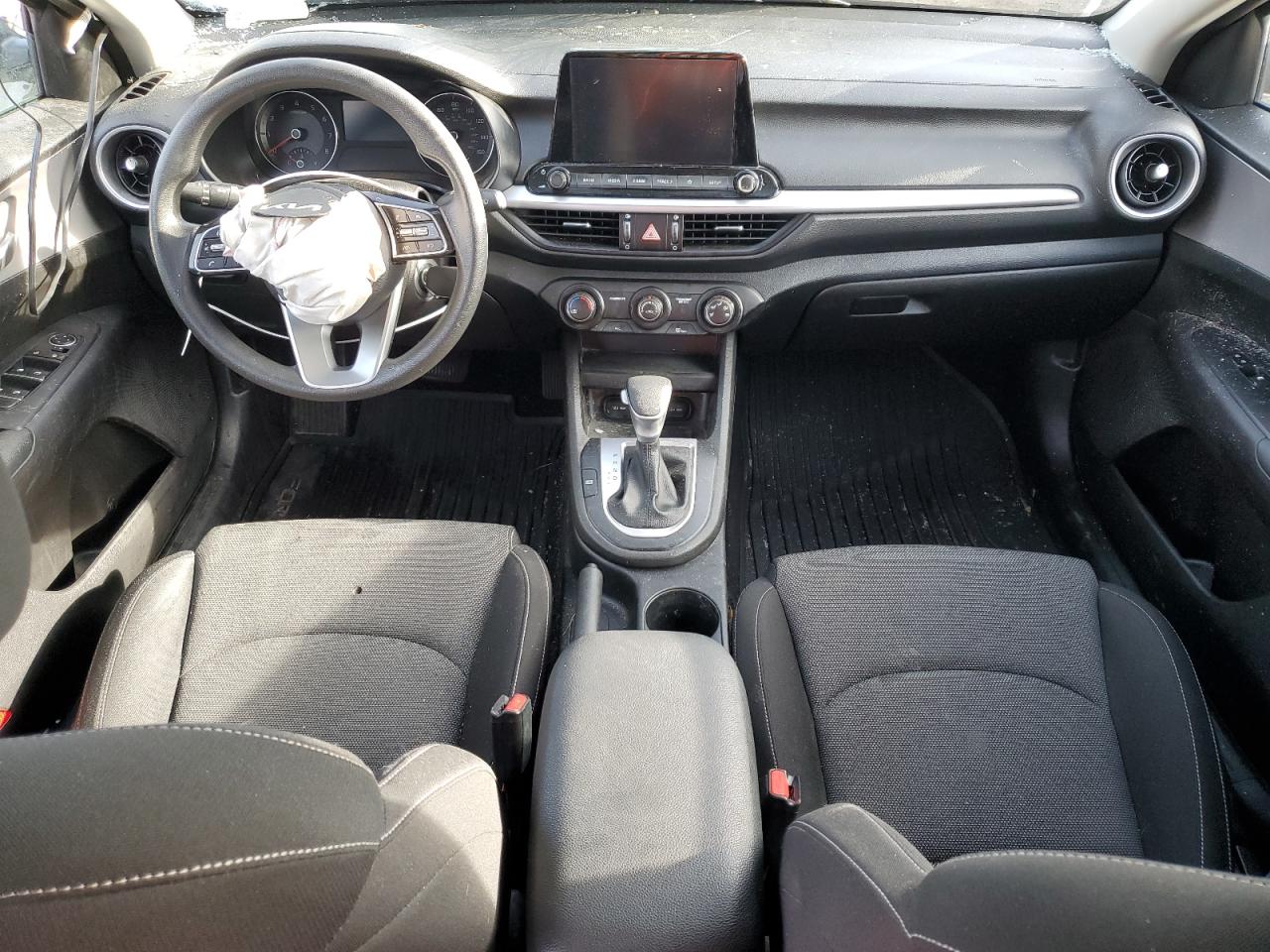 2023 KIA FORTE LX VIN:3KPF24AD8PE670104