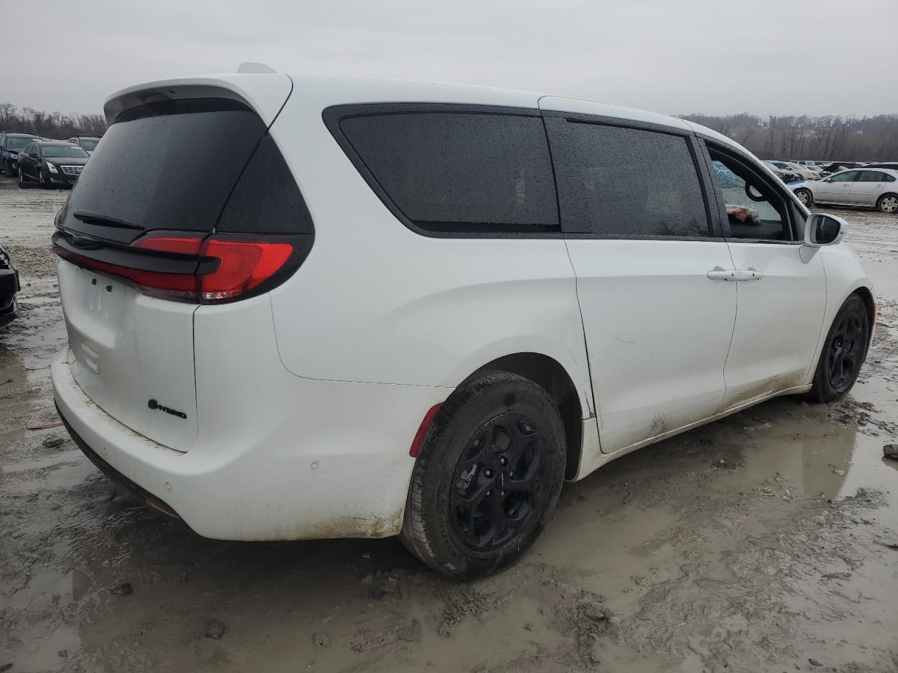 2022 CHRYSLER PACIFICA HYBRID LIMITED VIN:2C4RC1S76NR207813