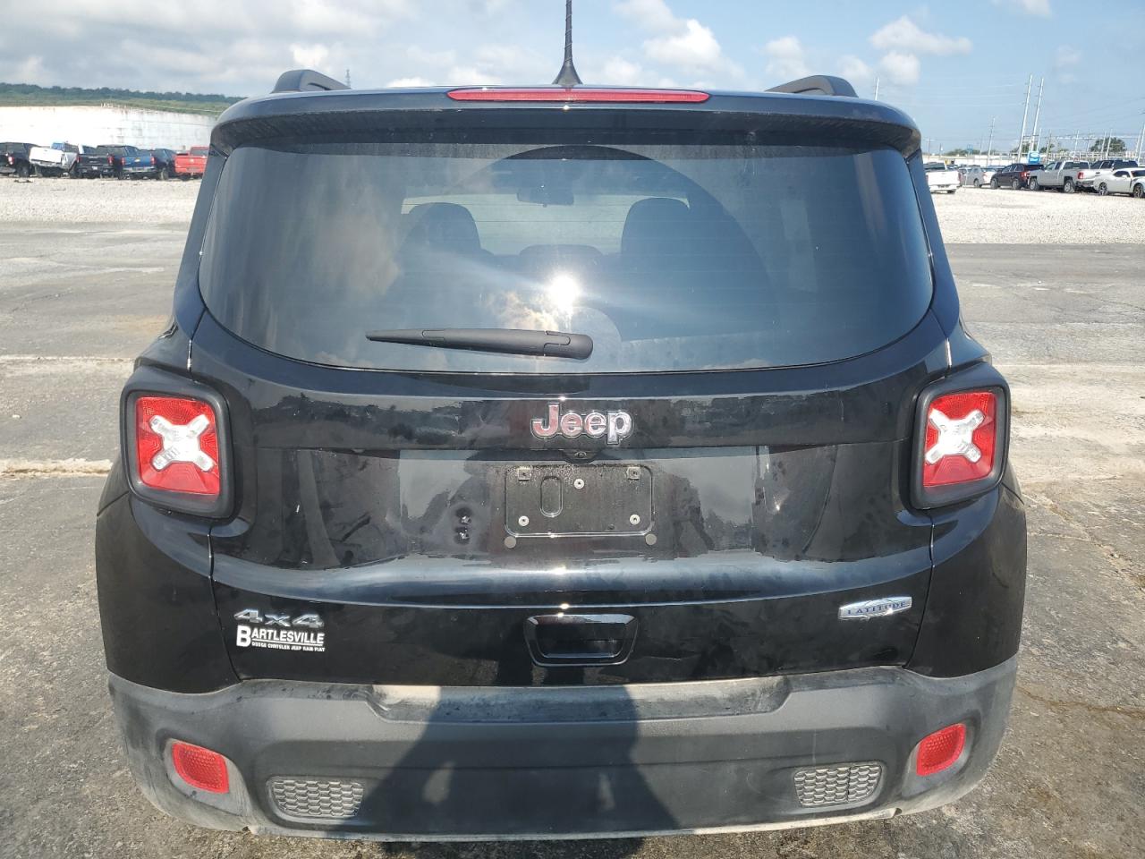 2022 JEEP RENEGADE LATITUDE VIN:ZACNJDB16NPN97234