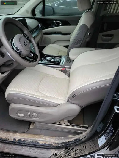 2021 Kia Carnival KNANE81BBMS061731 VIN:KNANE81BBMS061731