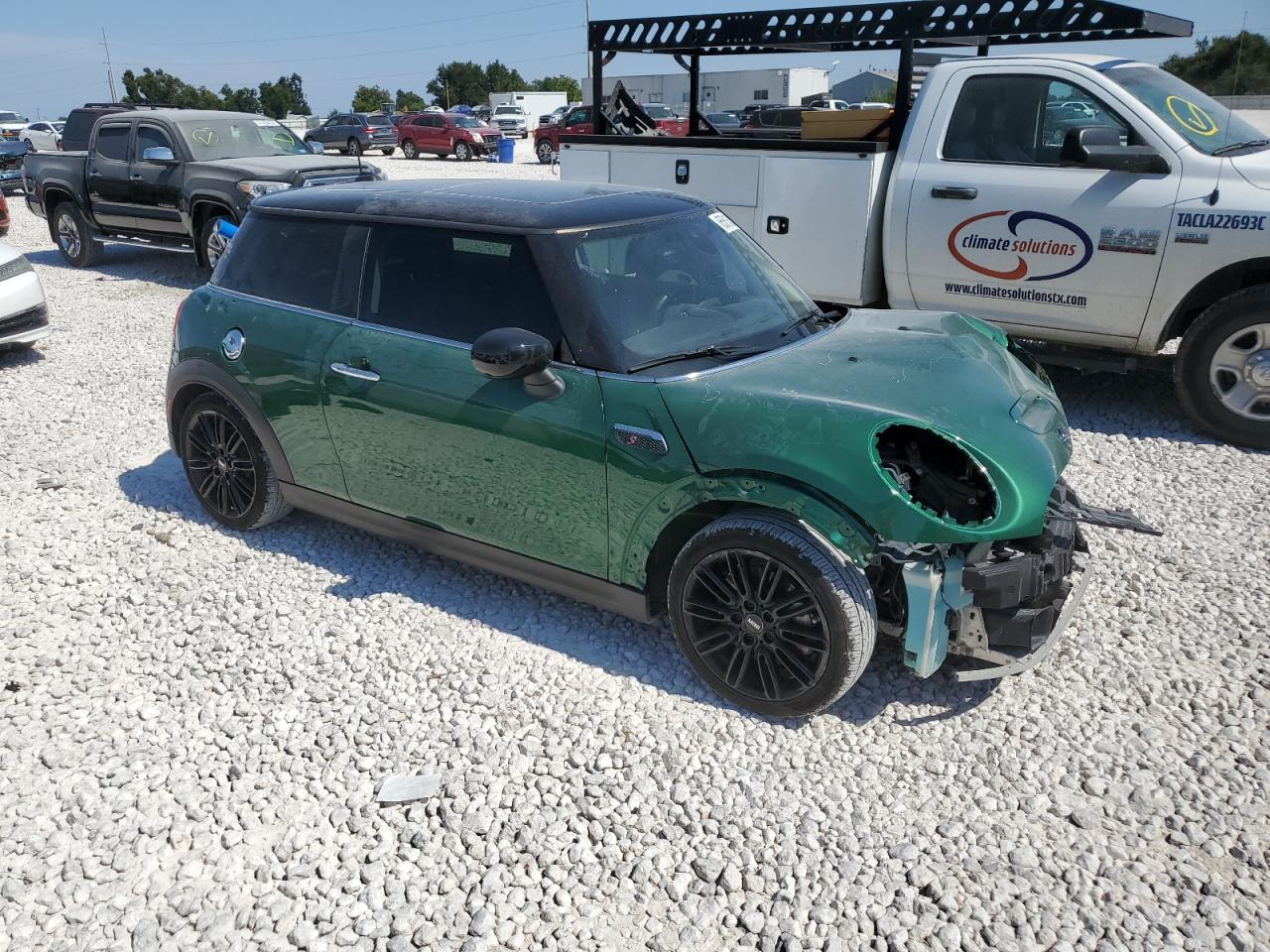 2024 MINI COOPER S VIN:WMW53DH00R2U29596