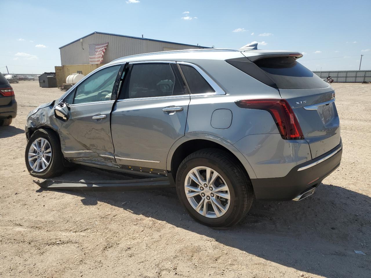 2024 CADILLAC XT5 LUXURY VIN:1GYKNAR41RZ733019