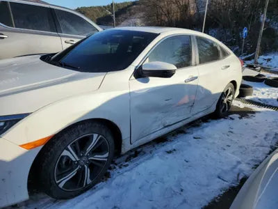 2018 Honda Civic 19XFC2670JE300186 VIN:19XFC2670JE300186