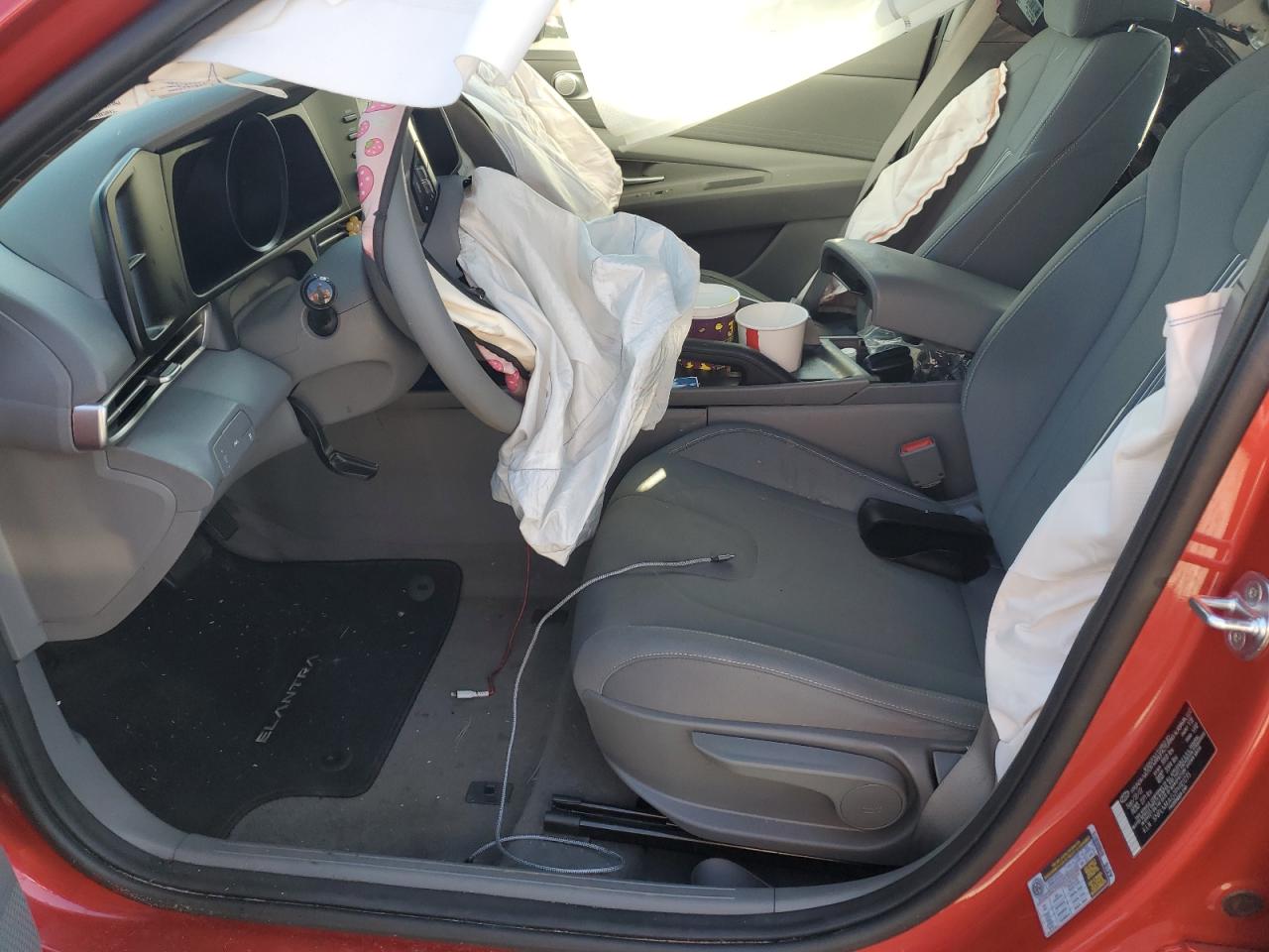 2023 HYUNDAI ELANTRA SEL VIN:5NPLM4AG2PH101235