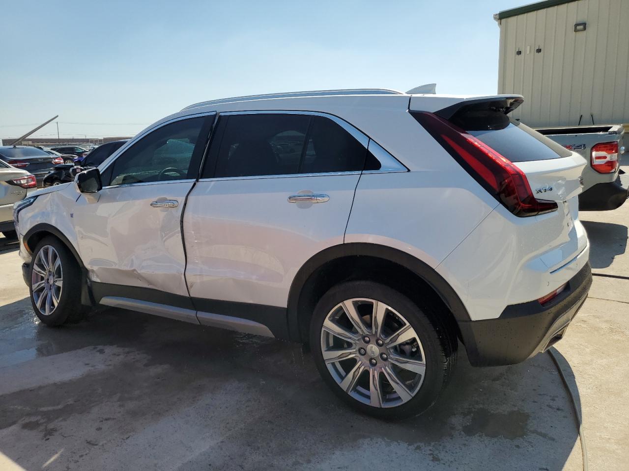 2023 CADILLAC XT4 PREMIUM LUXURY VIN:1GYFZCR41PF102609