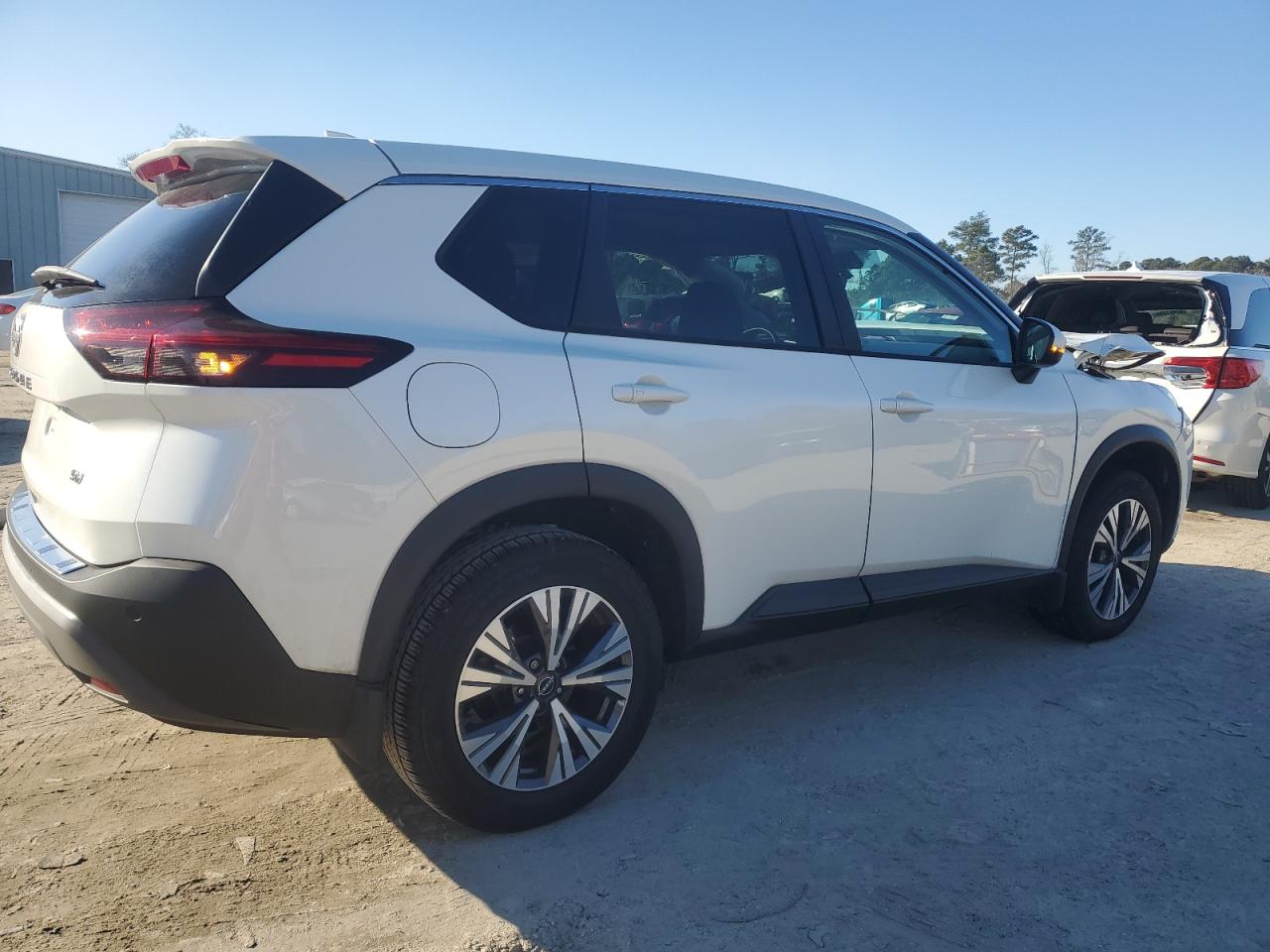 2022 NISSAN ROGUE SV VIN:5N1BT3BA2NC712972