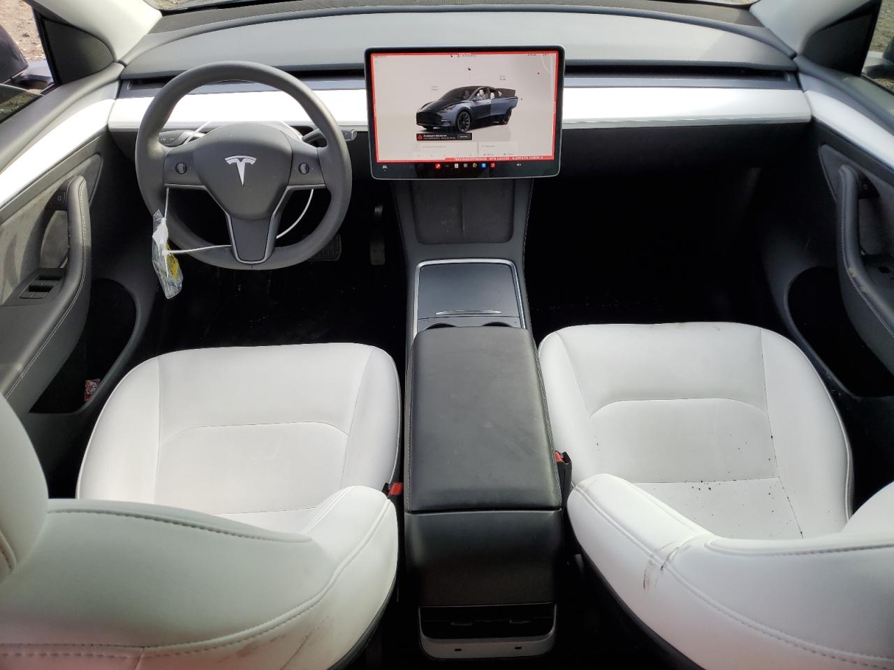 2024 TESLA MODEL Y  VIN:7SAYGAEEXRF990438
