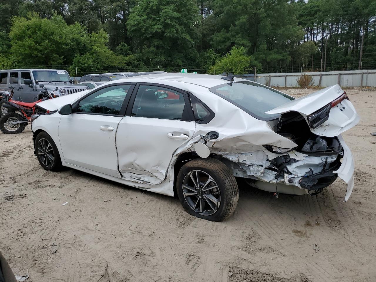 2022 KIA FORTE FE VIN:3KPF24AD2NE499833