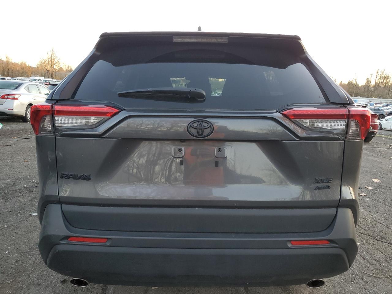 2022 TOYOTA RAV4 XLE VIN:2T3P1RFV0NW295039