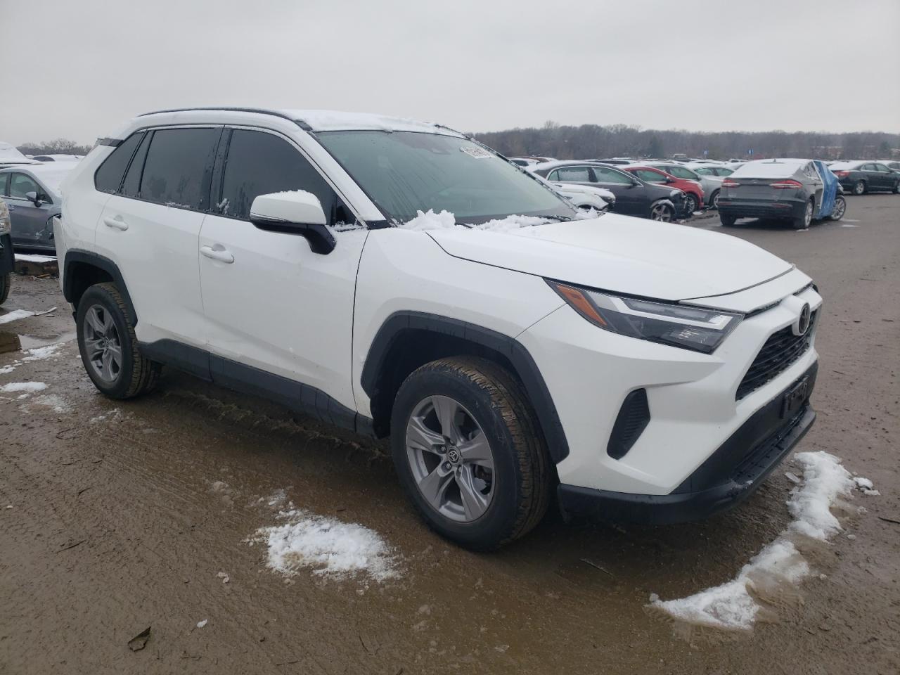 2022 TOYOTA RAV4 XLE VIN:2T3P1RFV2NC265655